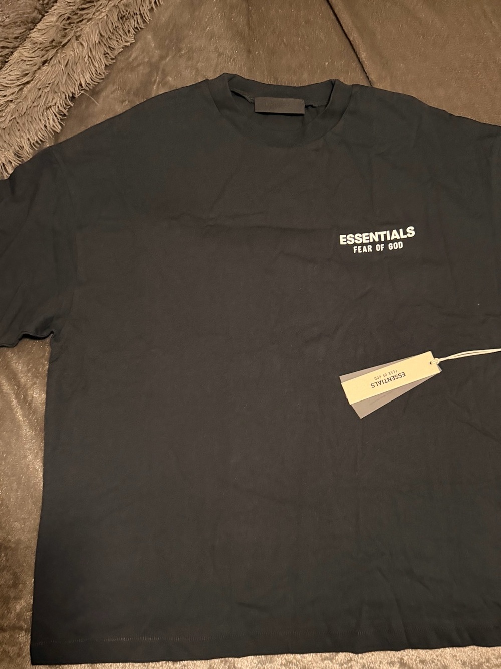 Essentials Fear of God Black Short-Sleeve Logo Tee